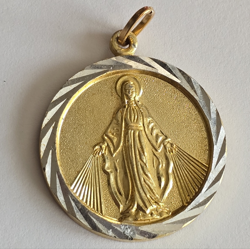 Vintage Medal Catholic Christian Mixed Metal Silver And Gold Tone Pendant